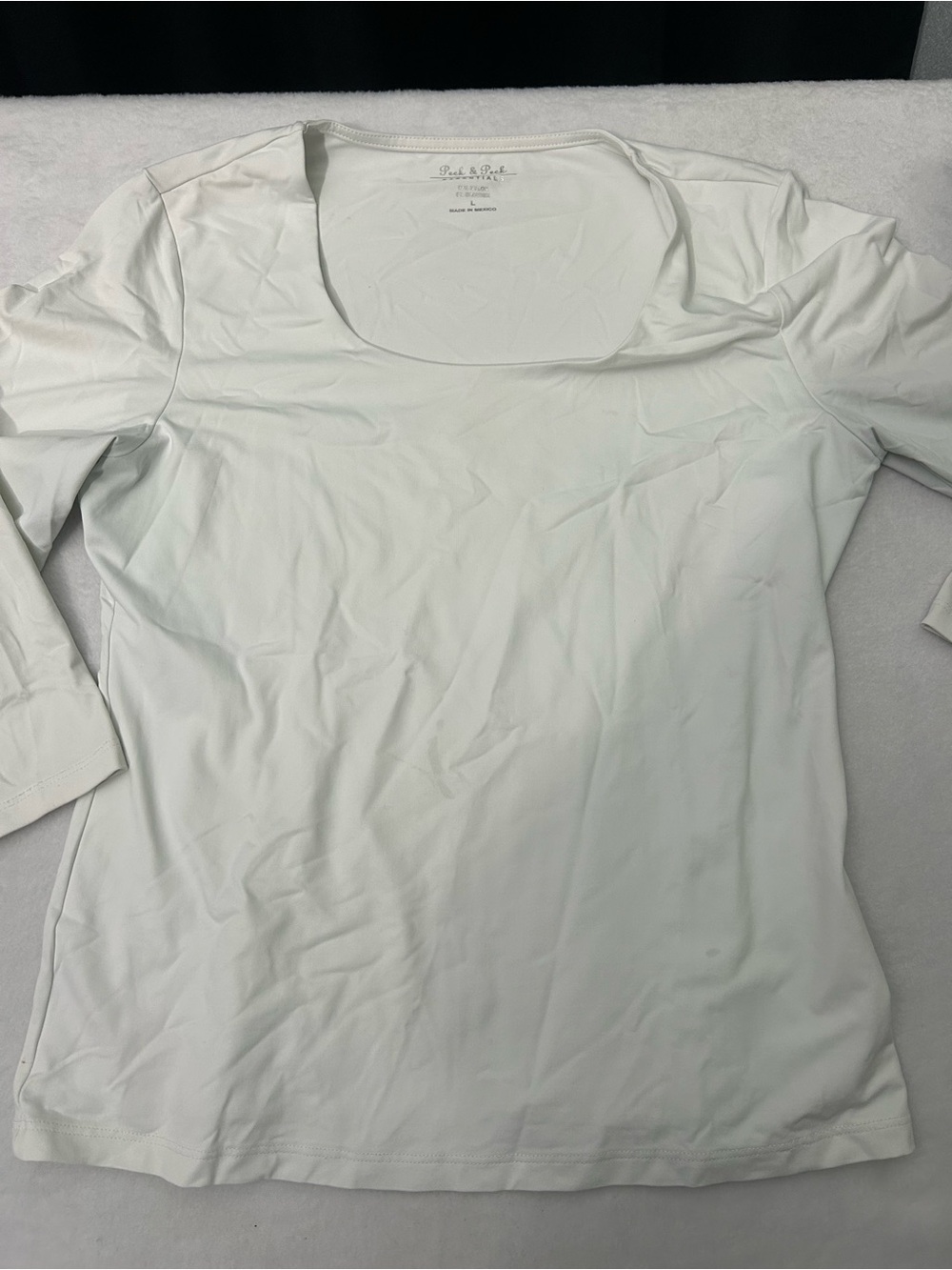 Peck & Peck White Scoop Neck Long Sleeve Top